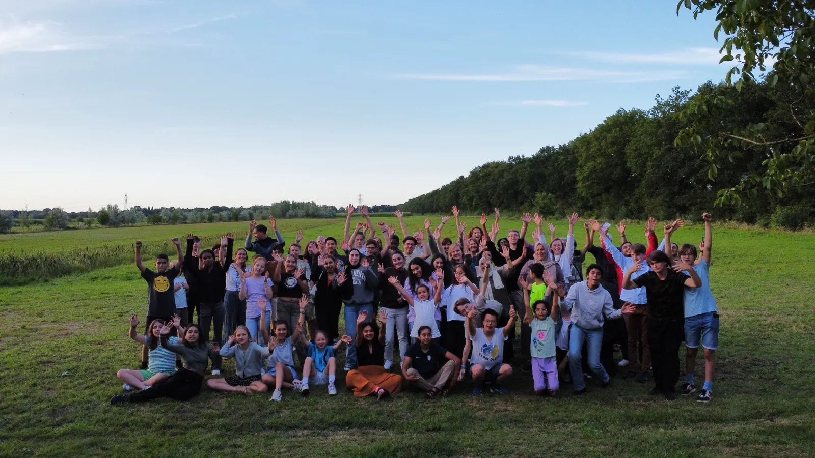 Groepsfoto gemaakt met een drone